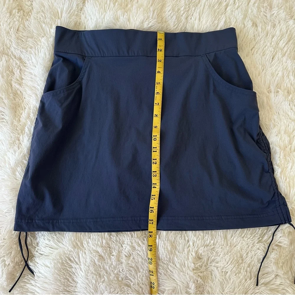 Columbia Women’s Navy Blue Omni-Shield Skort Skirt Size: Large - Picture 4 of 10